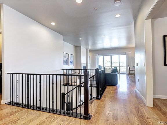 3rd image of 365 Casalon Place
