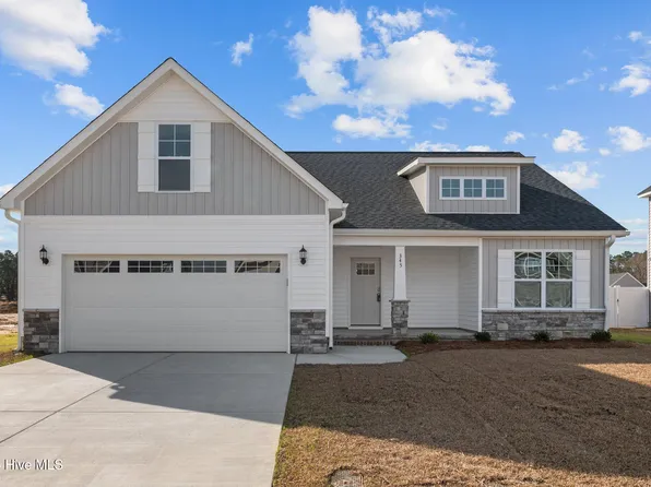 345 Oleander Drive, Greenville, NC 27858