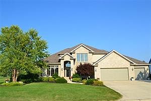 1st image of 297 Greenbriar Cir