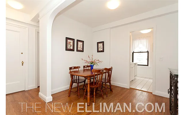 Sold by Douglas Elliman | media 10