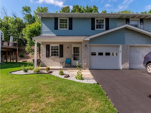 2442 Lisa Ln, Allentown, PA 18104