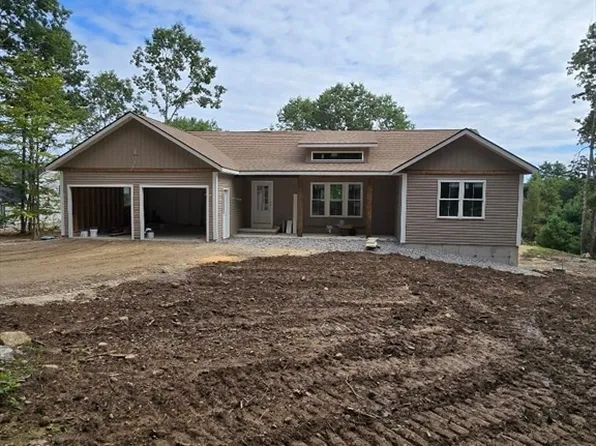 25 Whitney Rd, Phillipston, MA 01331