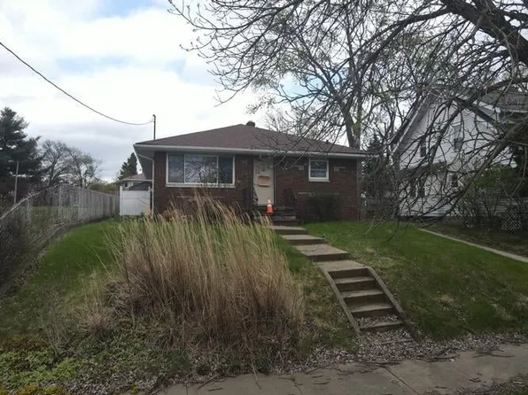 785 Brittain Rd, Akron, OH 44305