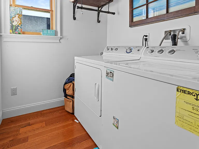 62 Delaware Ave — Photo 24