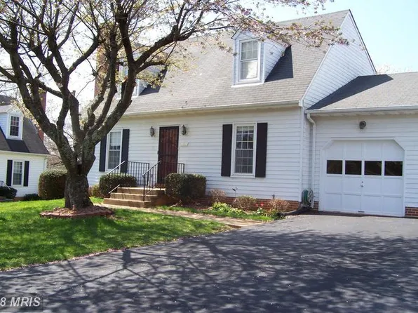561 Tiffany Ct, Warrenton, VA 20186