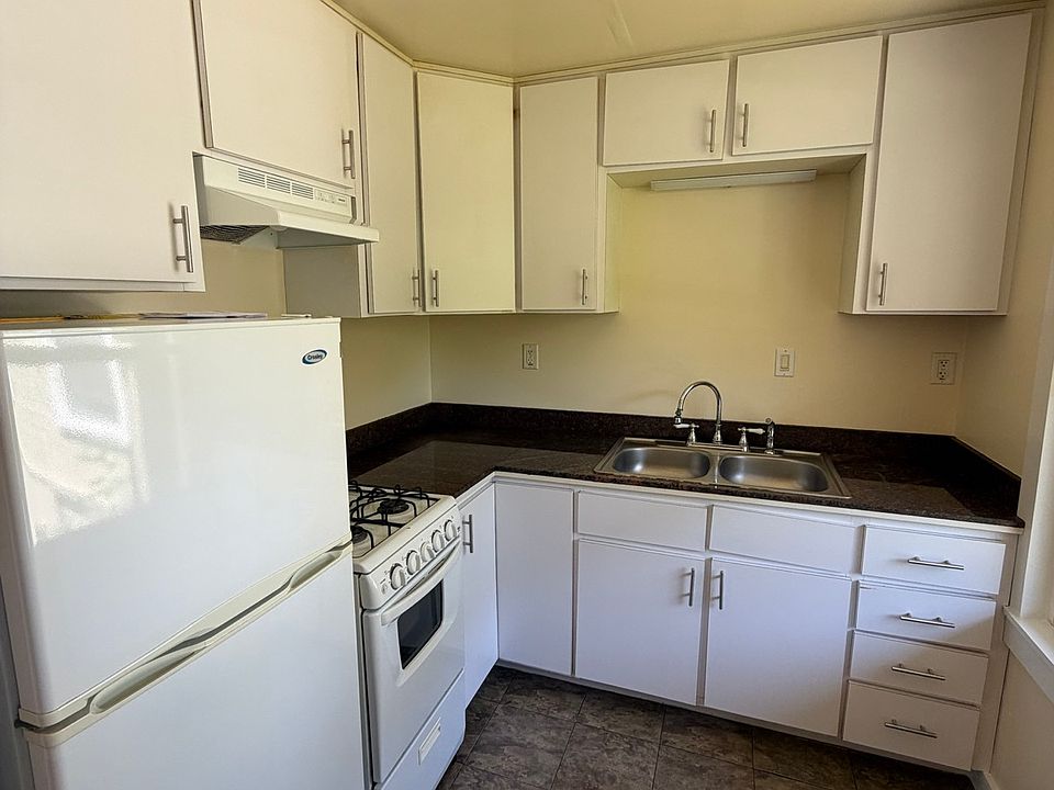 1st image of 20359 Sunnyside Way #3