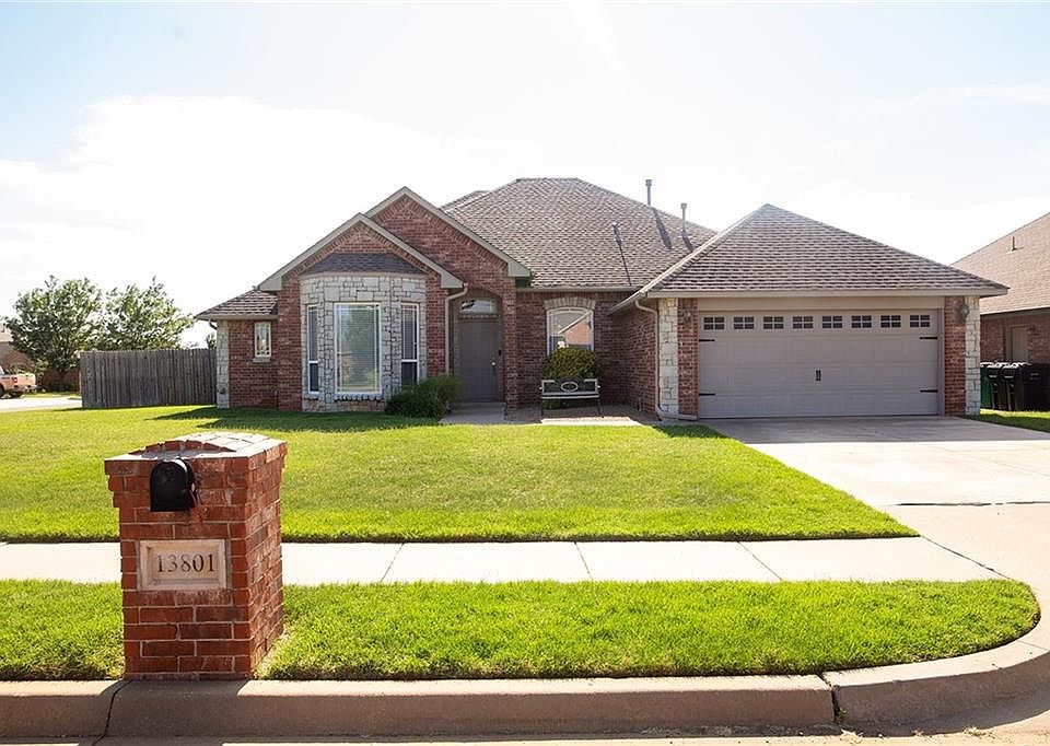 1st image of 13801 Agate Dr