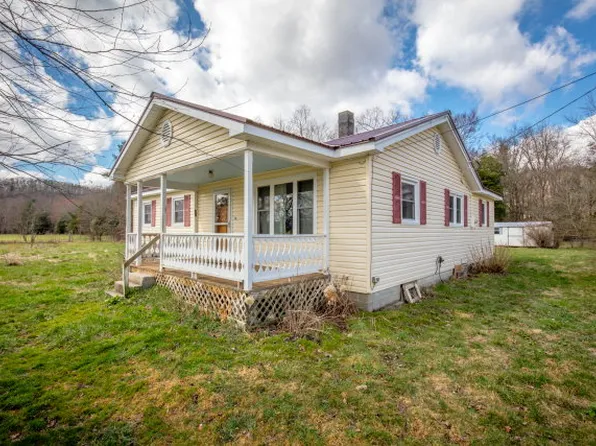 527 No Business Creek Rd, Bland, VA 24315