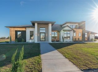 7422 Dutton Dr, Norman, OK 73072