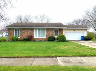 1315 Rochester Blvd, Rochester, IN 46975