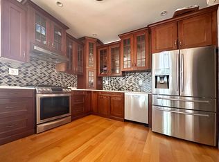 374 Lefferts Ave #1, Brooklyn, NY 11225