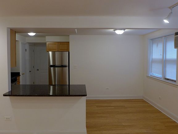 4th image of 500 Clinton Ave APT 2