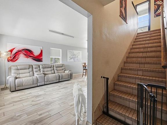4th image of 14445 COMMONWEALTH AVENUE N
