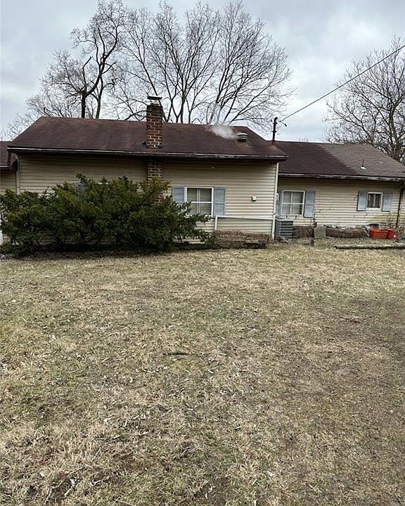 2nd image of 5150 Schroeder Rd