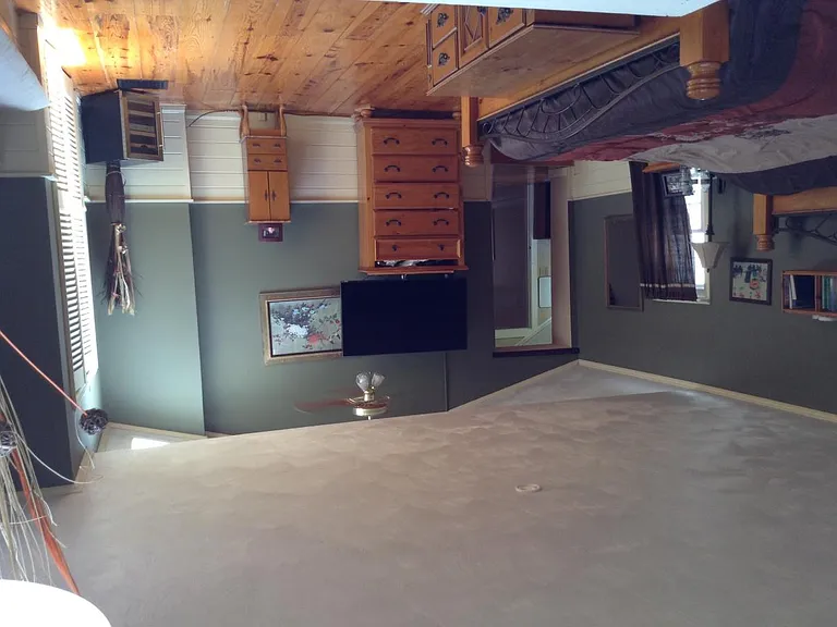 120 Cherry Valley Rd — Photo 5