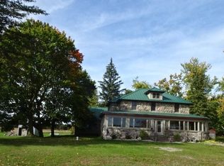 7941 N Vandecar Rd, Farwell, MI 48622