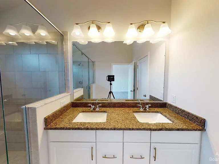 2704 S Spurway Dr — Photo 16