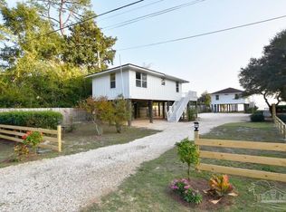 5233 Soundside Dr, Gulf Breeze, FL 32563