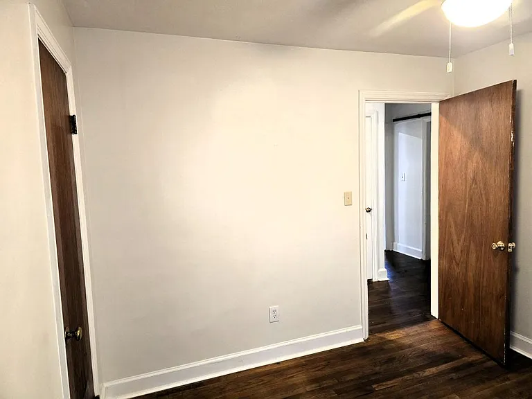1510 Clarksville Dr — Photo 16
