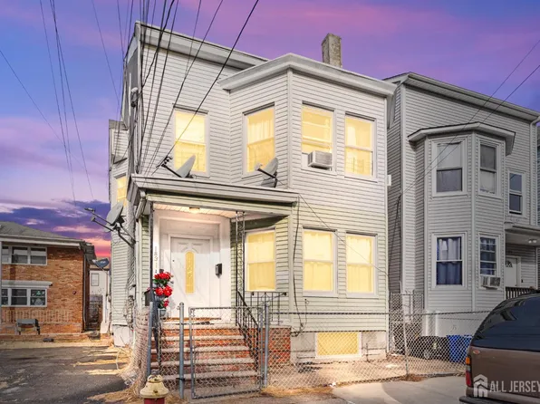 183 Walnut St, Paterson, NJ 07522