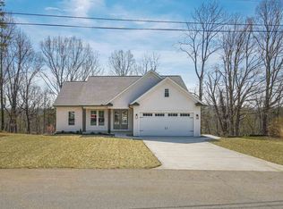 245 Howery St, Christiansburg, VA