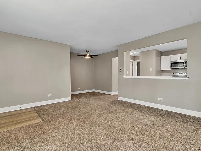 Iron Gate Apartments — Photo 42