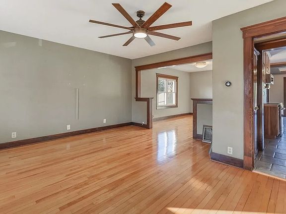 4th image of 2116 S 23rd St