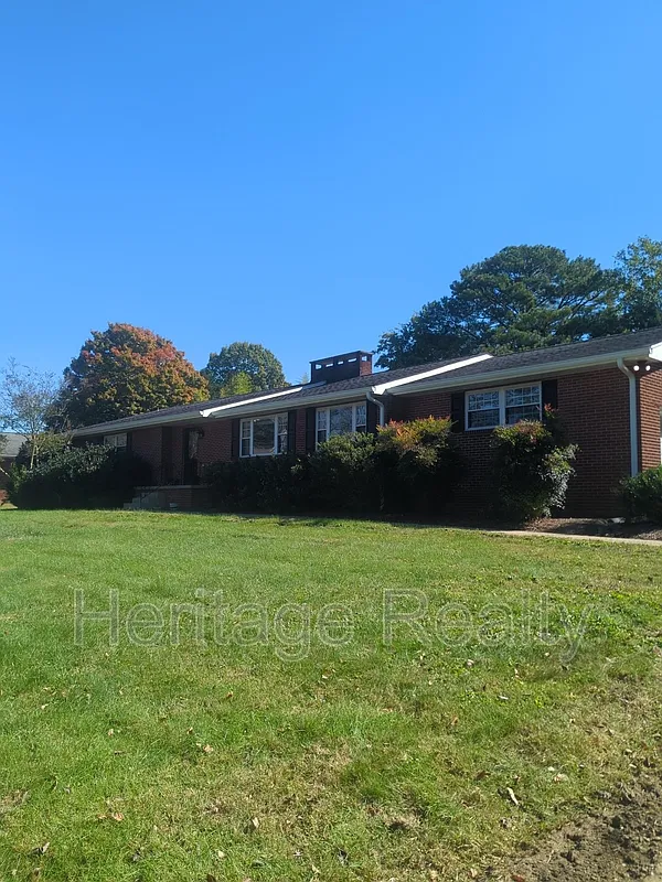 West Hills — Photo 1
