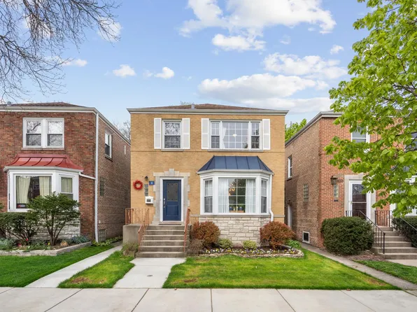 5232 N Virginia Ave, Chicago, IL 60625