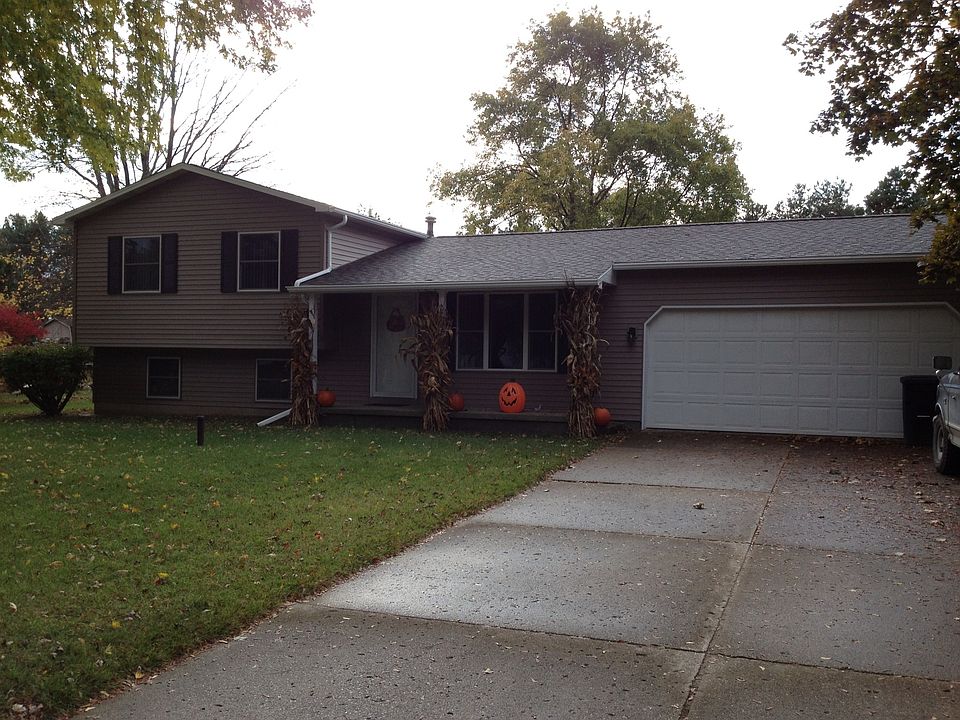 1st image of 4469 Joan Dr
