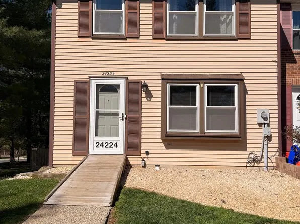 24224 Newbury Rd, Gaithersburg, MD 20882