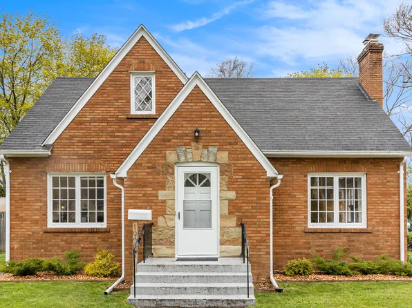 1905 Royce Ave, Kalamazoo, MI 49001