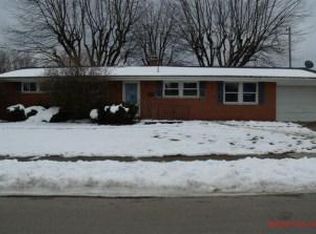 112 Brownstone Dr, Englewood, OH