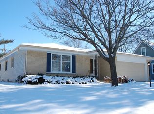 4446 S 46th St, Greenfield, WI 53220