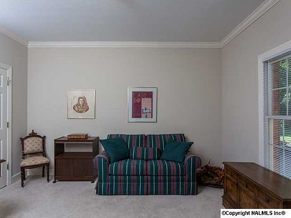 2nd image of 112 Glenmore Dr