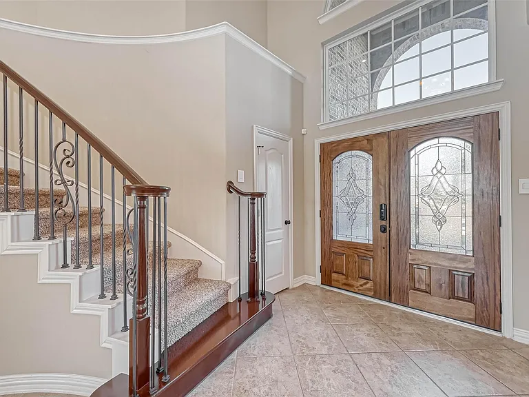 17827 Circular Quay Ln — Photo 5