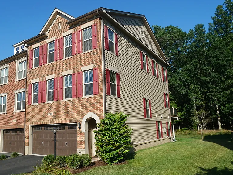 23289 Tradewind Dr — Photo 46