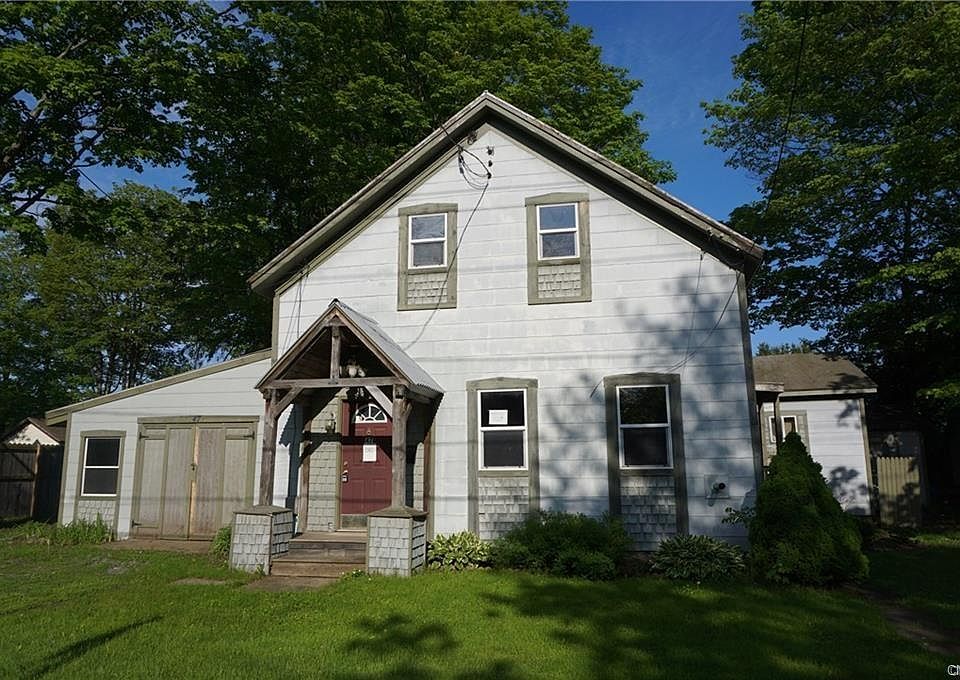 1st image of 47 Railroad St