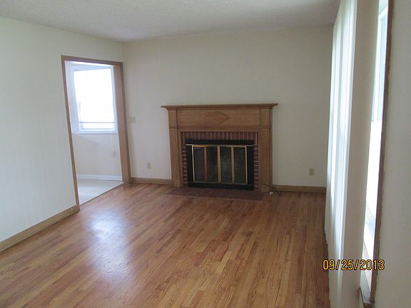 2nd image of 4230 Brookgrove Dr