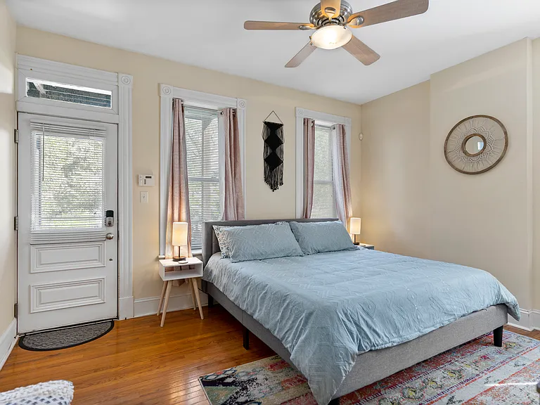 4421 Gibson Ave #1F — Photo 8
