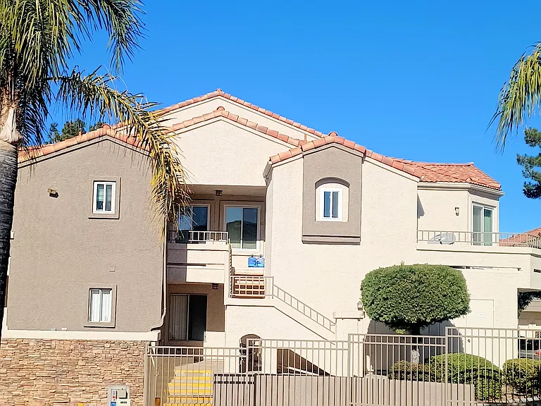 1015 Vista Del Cerro Dr #101 — Photo 9