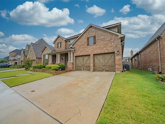 4th image of 212 Birdcall Ln