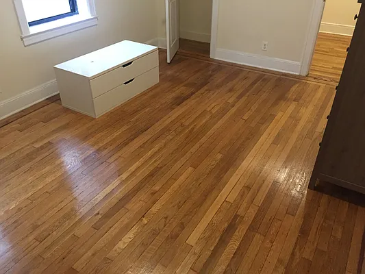 Rented by Metroline Realty | media 6