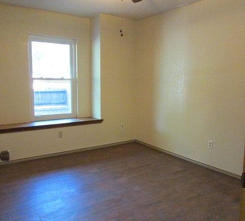 5th image of 4715 N 6th St #58