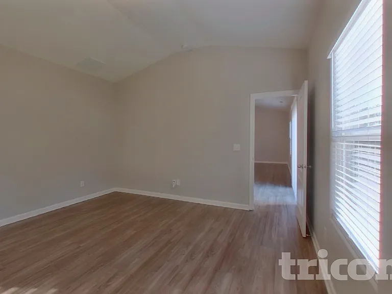 7138 Cuddington Dr — Photo 9
