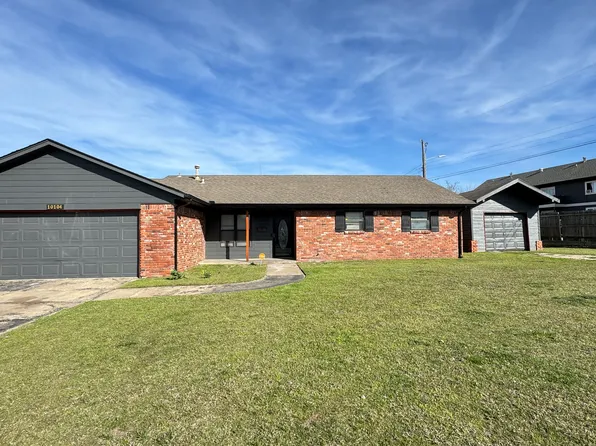 10104 E 7th St, Tulsa, OK 74128