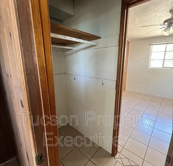 1615 E Adelaide Dr #4 — Photo 24