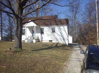 835 Hudson Rd, Saint Louis, MO 63135