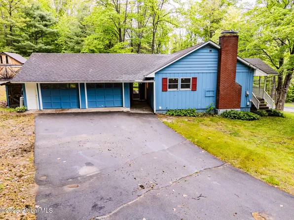 91 Middle Road, Lake George, NY 12845