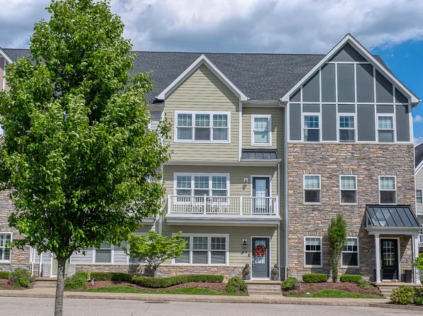 218 Park Pl, Oakmont, PA 15139